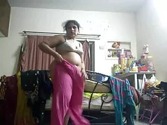 Cô gái tóc vàng trưởng xéc han thành vớ